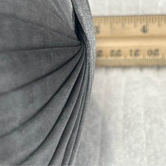 NWT Sondra Roberts Gray Silver Satin Twist Evening Clutch Silver Tone Chain Trim - Picture 7 of 11